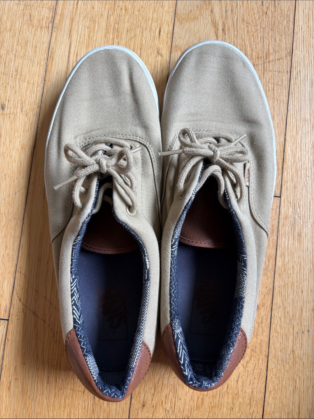 Vans Shoes Era 59 Low-Top Sneakers in Khaki